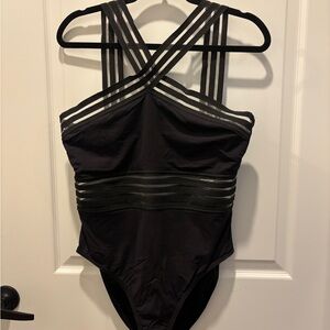 ✨3 SUITS✨
Strappy One-Piece Swimsuit - Women Swim